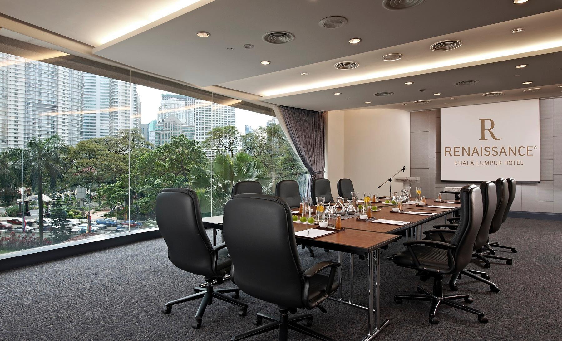 Hotel Renaissance 5*