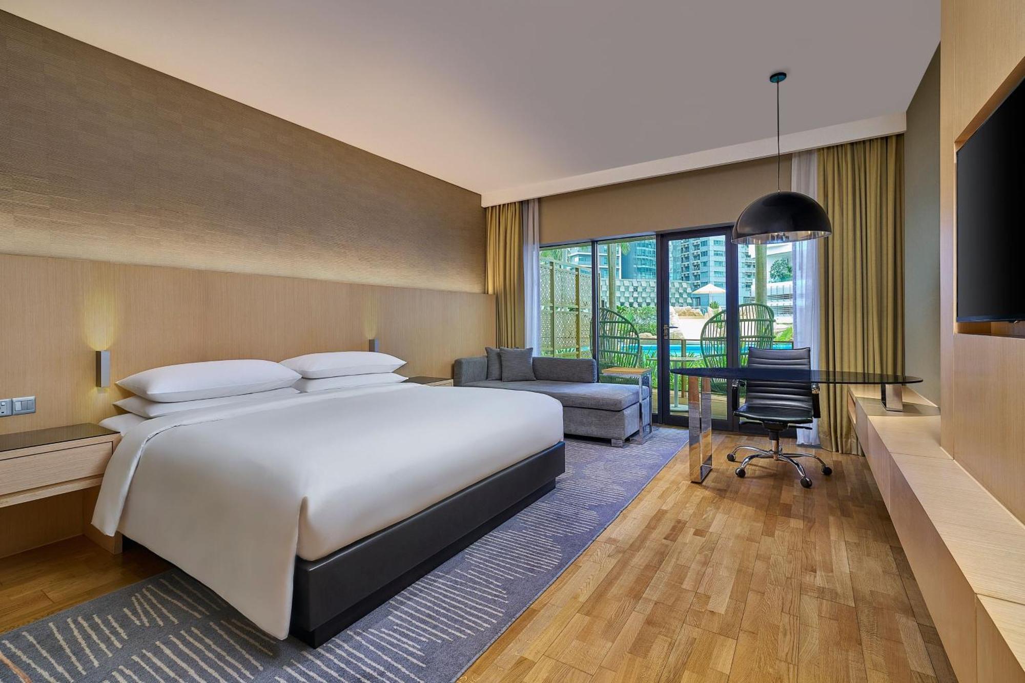 Renaissance Hotel